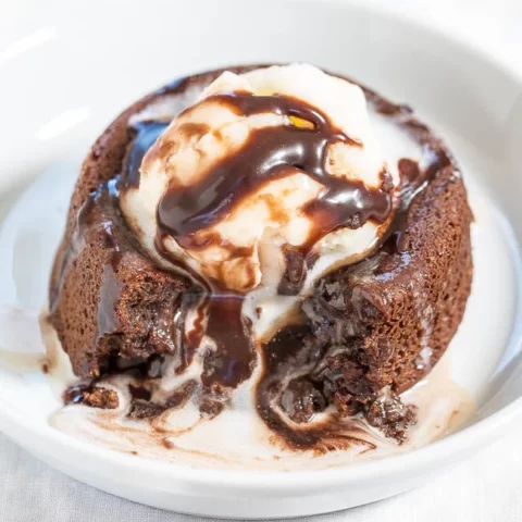 The Best and The Easiest Molten Chocolate Lava Cakes — One bowl, no mixer, so easy! The warm, gooey, fudgy chocolate lava cake center is heavenly! Better than any restaurant versions! Best chocolate cake EVER!!