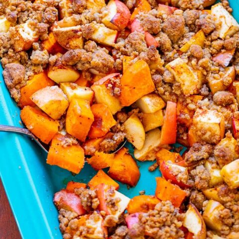 Roasted Sweet Potato and Apple Casserole - A HEALTHIER and DELICIOUS twist on sweet potato casserole!! The potatoes and apples retain some texture with the perfect amount of crumble topping! Put it on your holiday menu!!