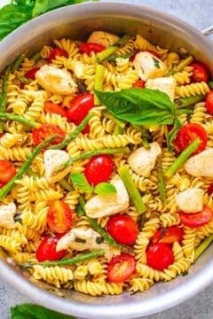 Chicken and Pasta with Asparagus and Tomatoes