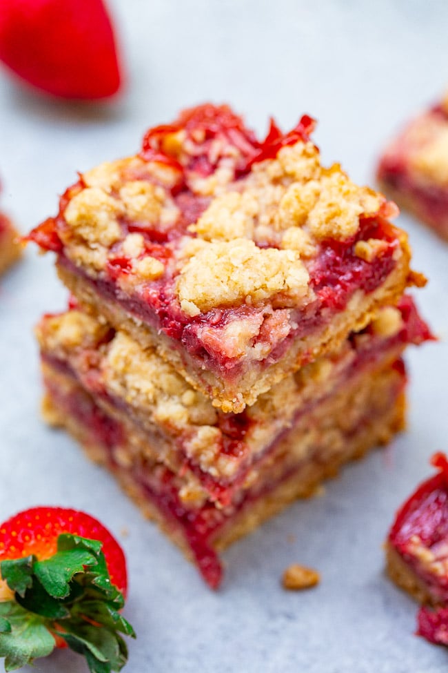 Strawberry Oatmeal Bars with Crumble Topping — These buttery bars are bursting with fresh strawberries!! Just 10 minutes of prep, so EASY because the crust and crumble are one and the same, and a crowd FAVORITE every time!!