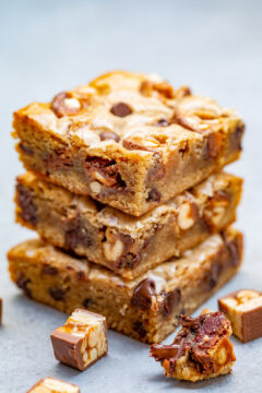 Snickers Chocolate Chip Blondies