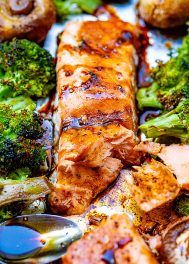 Sheet Pan Balsamic Salmon and Vegetables - An EASY recipe that has so much flavor from the balsamic glaze!! IMPRESS your family and friends with this restaurant-quality tasting baked salmon!!