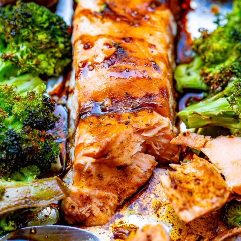Sheet Pan Balsamic Salmon and Vegetables - An EASY recipe that has so much flavor from the balsamic glaze!! IMPRESS your family and friends with this restaurant-quality tasting baked salmon!!