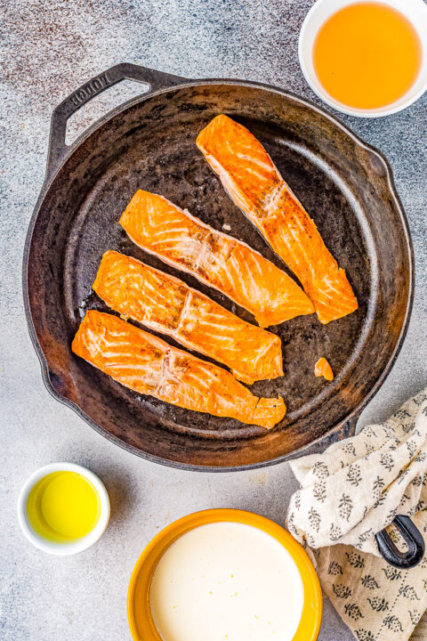 25-Minute Salmon Florentine - Averie Cooks