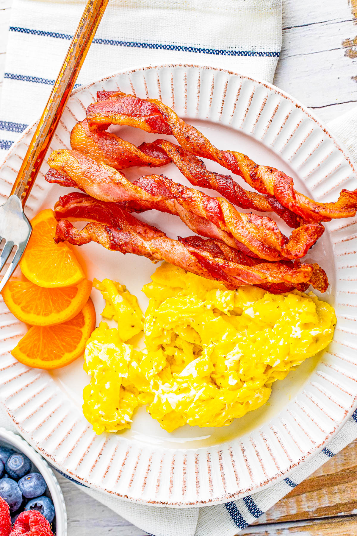 Air Fryer Twisted Bacon – Averie Cooks