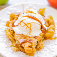 Crustless Apple Pie - Sometimes called Swedish apple pie, this EASY recipe for apple pie without a traditional pie crust is a FAST, foolproof, no-mixer recipe! It's loaded with cinnamon-spiced apples in every bite, dense, chewy, hearty, and is next level when topped with ice cream and salted caramel sauce!
