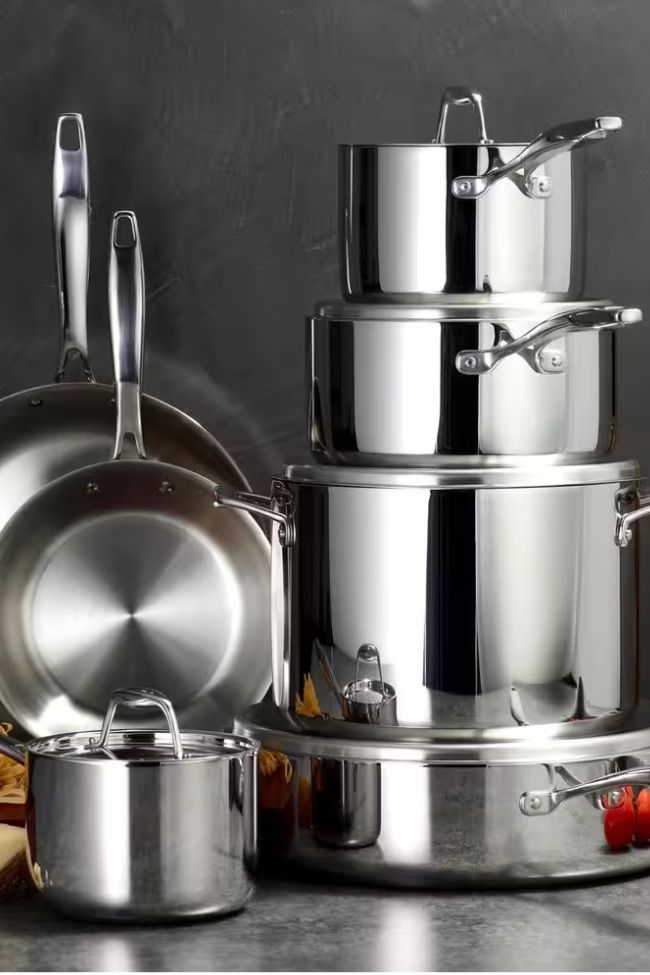 Best cookware for gas stoves: Tramontina 