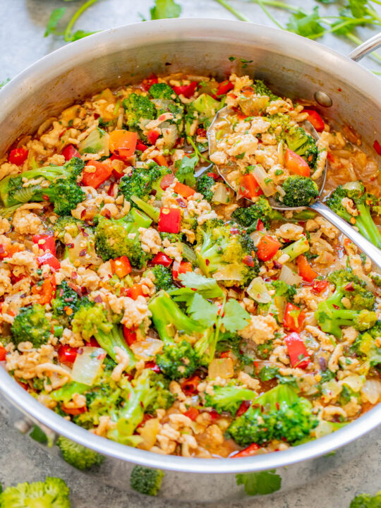 Sweet Chili Ground Chicken and Broccoli Stir Fry - EASY, ready in 30 minutes, made in ONE skillet, and layered with Asian-inspired flavors! Juicy chicken, crisp-tender broccoli, red bell peppers, and more are coated with sweet chili sauce, soy sauce, sesame oil, and finished with fresh cilantro for a pop of freshness!