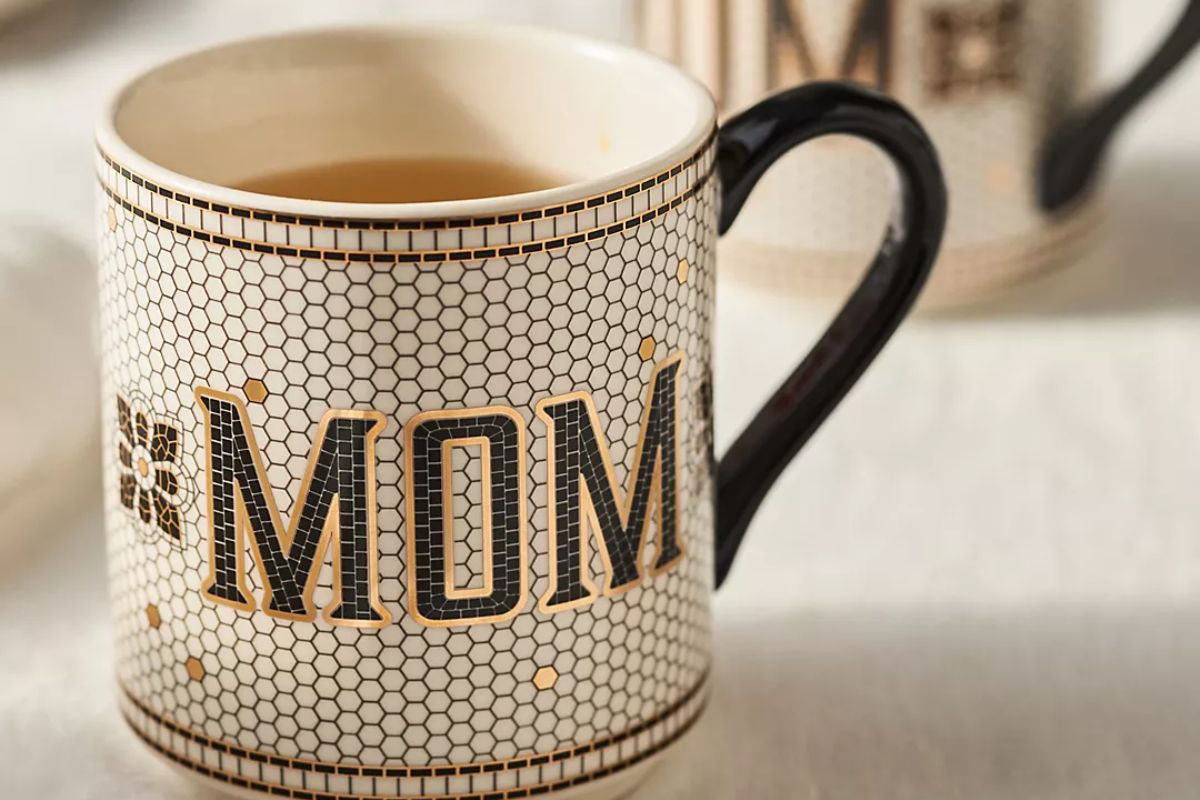 Bistro Tile Mom Mug