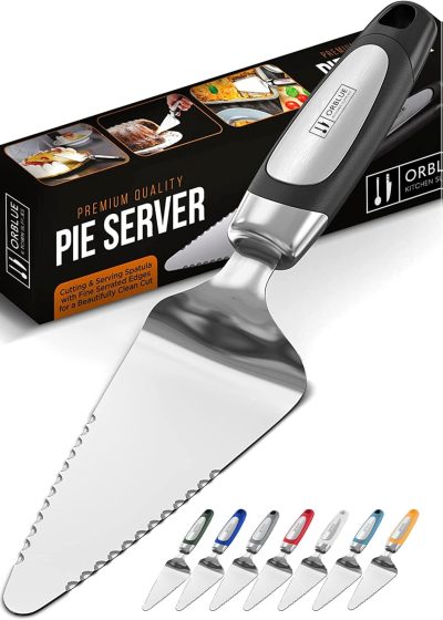 A stainless steel pie server with a serrated edge and black handle is shown in front of its box, with six color handle options displayed below.