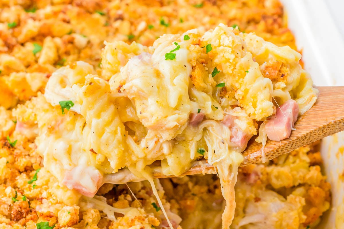 Chicken Cordon Bleu Casserole - Averie Cooks