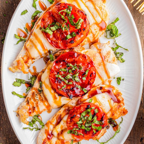 Grilled Chicken Caprese (Tastes Like You Went to Italy!) - Averie